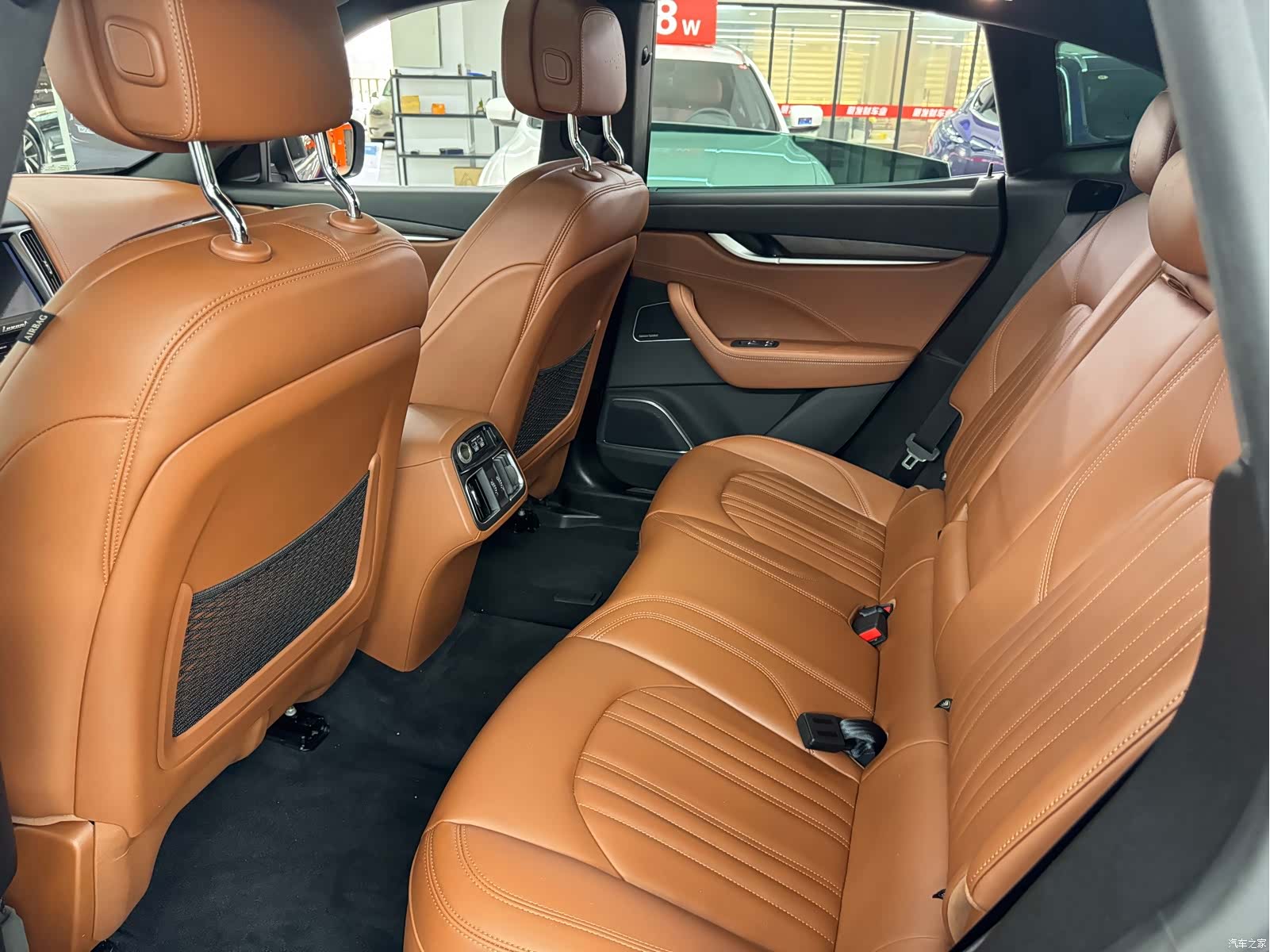 Maserati Levante, 2018 7