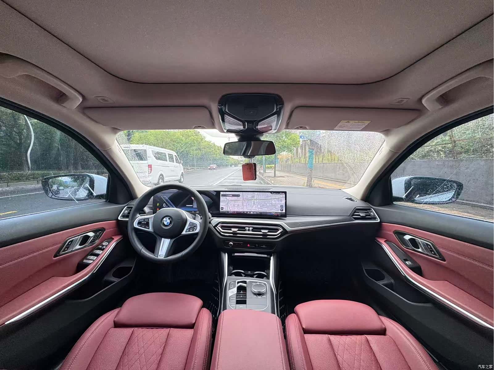 BMW 3 Series, 2024 13