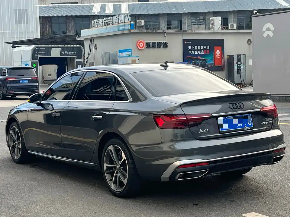 Audi A4L