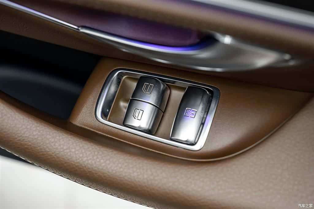 Mercedes-Benz E-Class, 2020 33