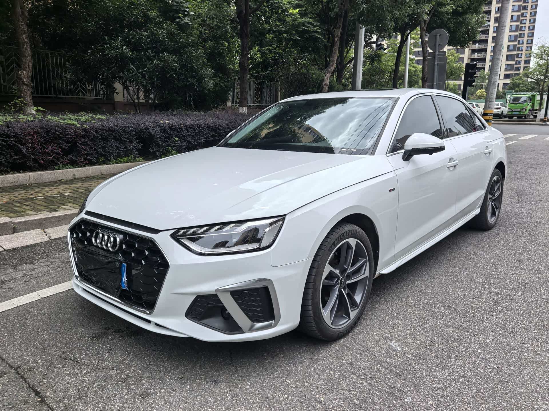 Audi A4L, 2024 1