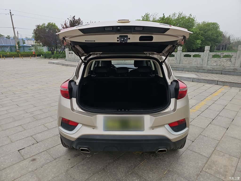 Geely Emgrand, 2019 21
