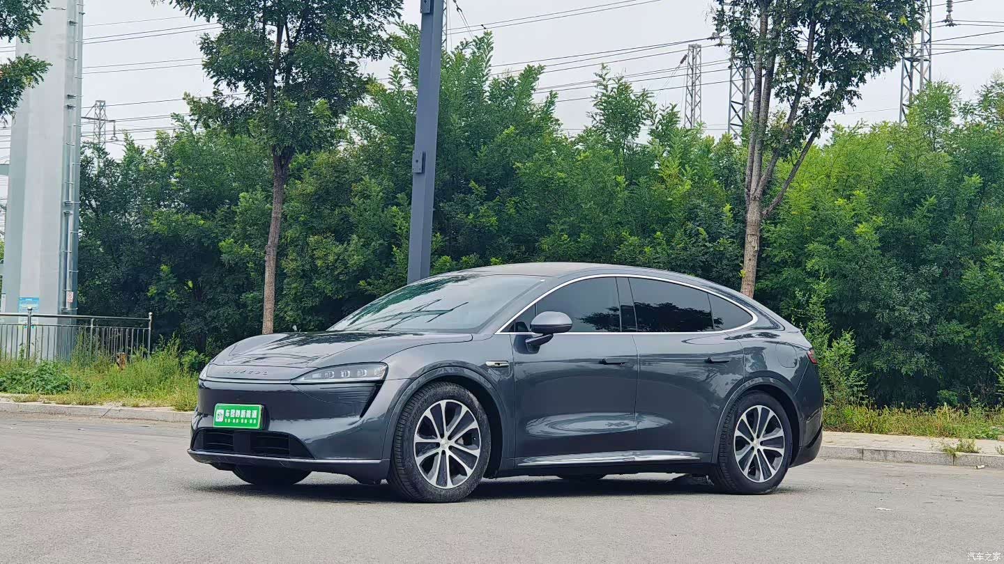 Luxeed R7, 2024 3