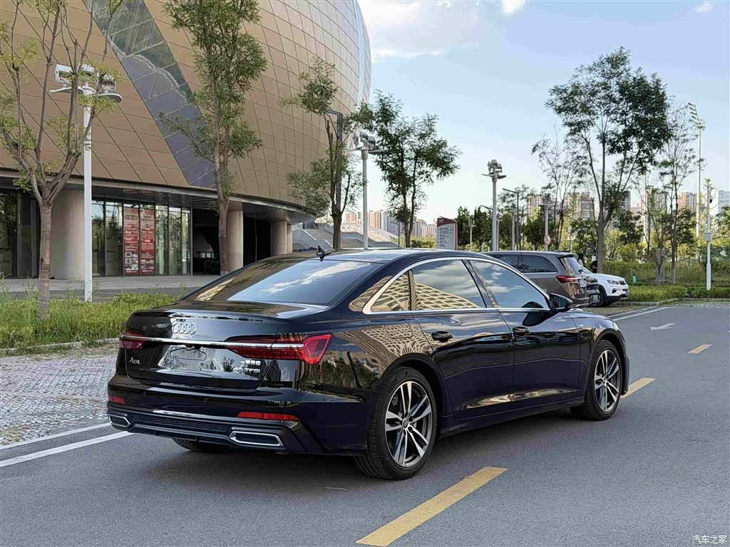 Audi A6L, 2021 4