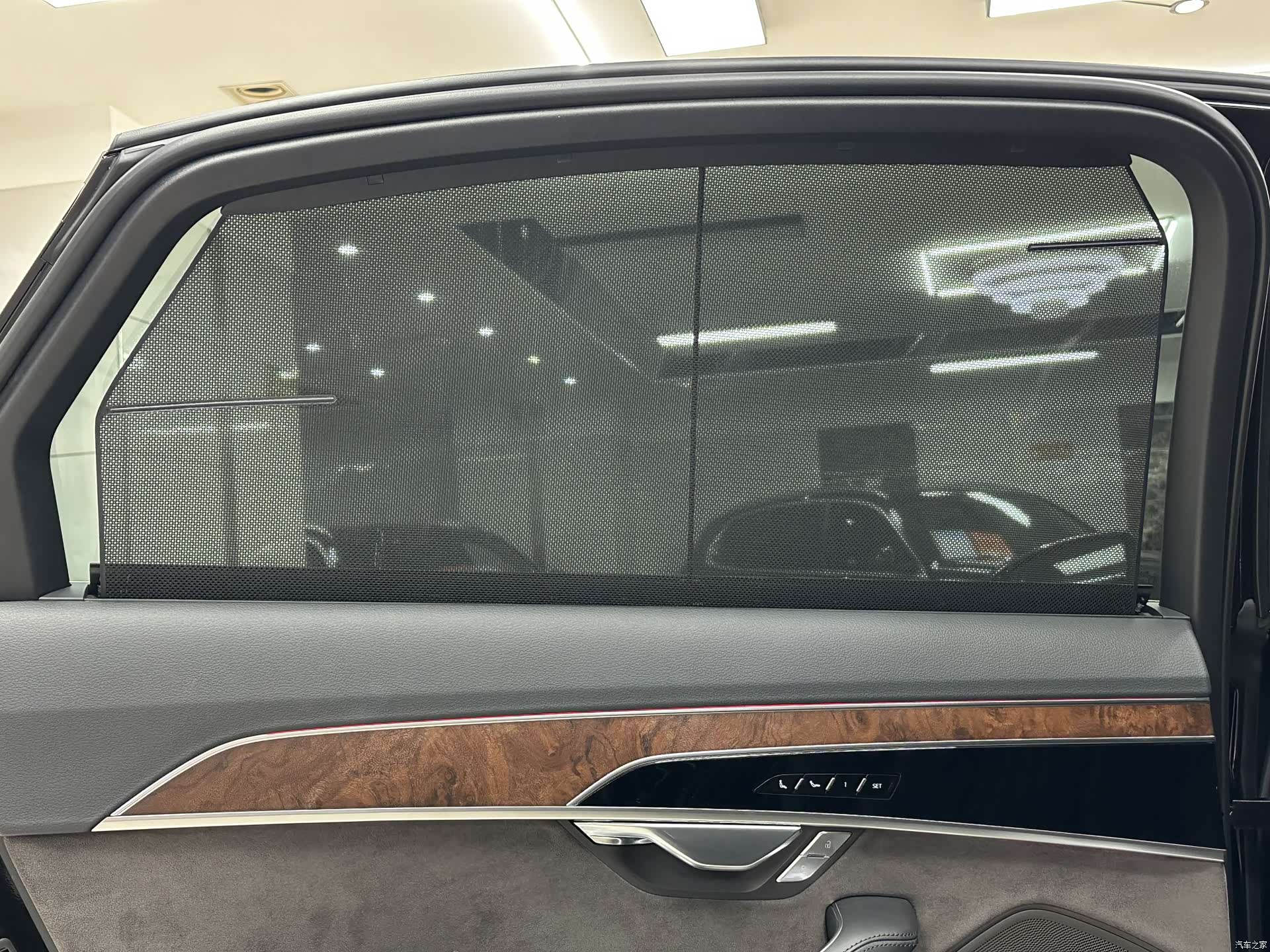 Audi A8L, 2019 24