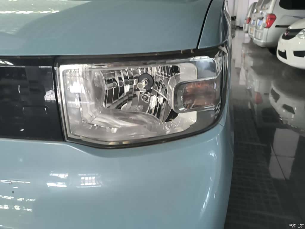 Wuling MINIEV, 2021 24