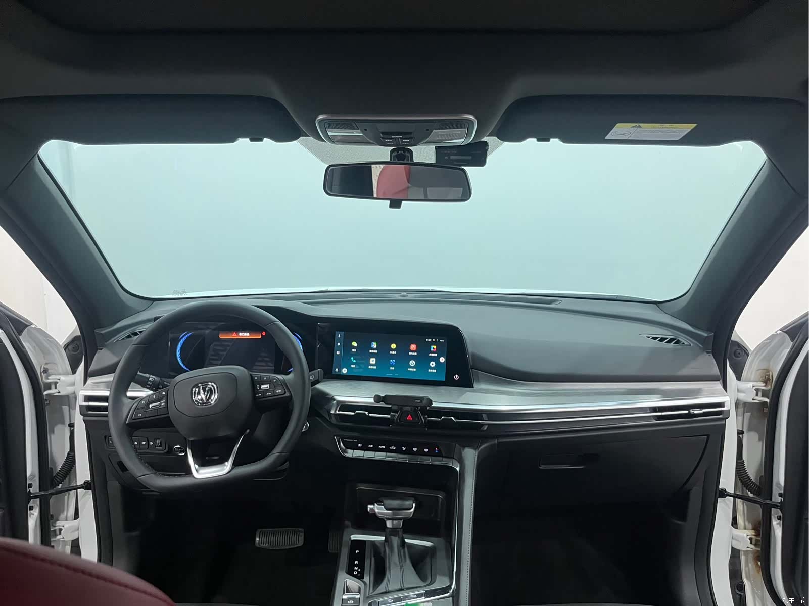 Changan CS35, 2022 все фото