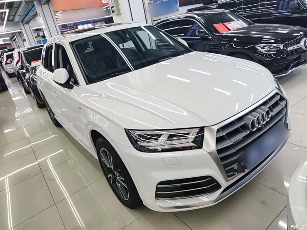 Audi Q5L, 2021 4