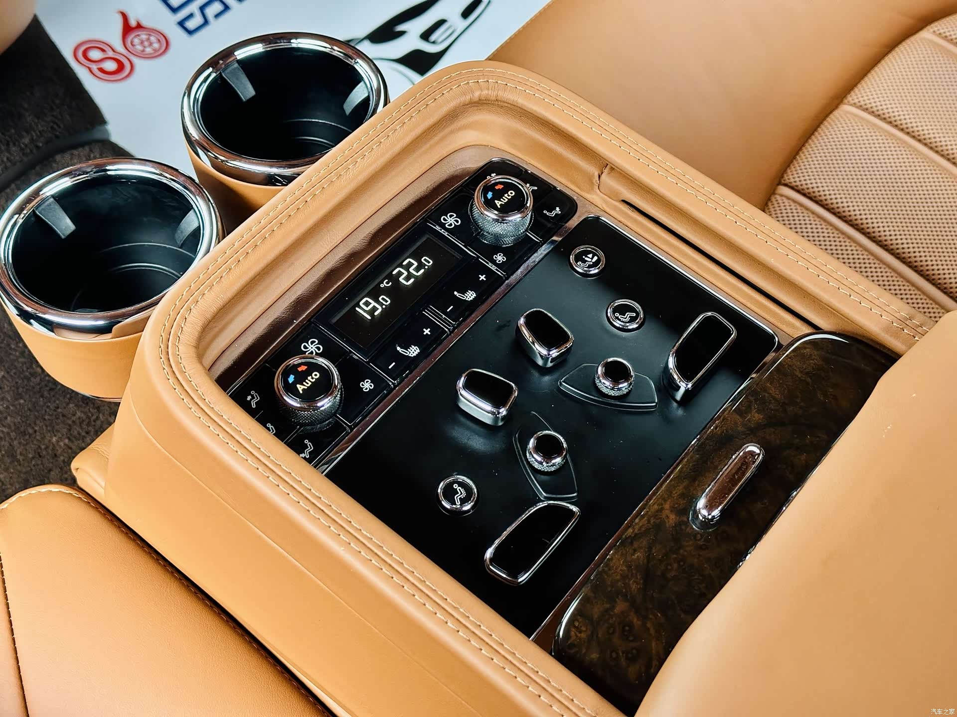 Bentley Mulsanne, 2013 10