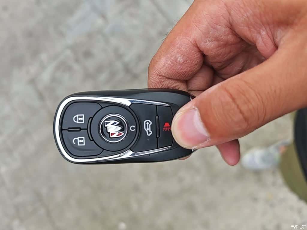 Buick GL8, 2021 9