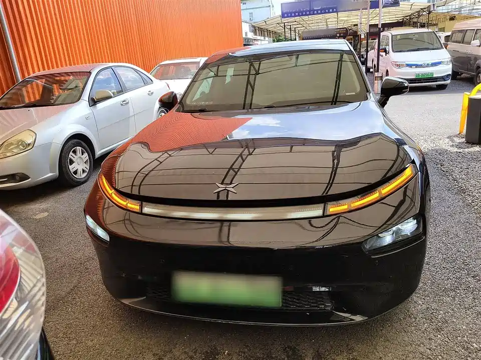 XPENG P7