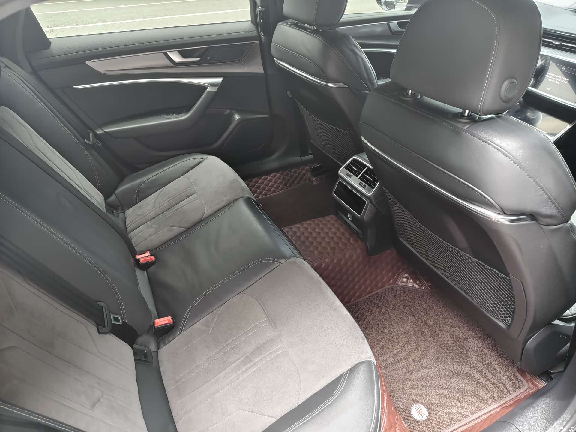 Audi A6L, 2022 17