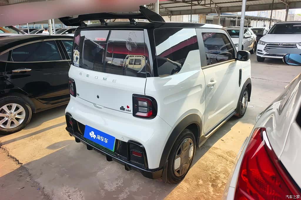 Geely Panda, 2025 3