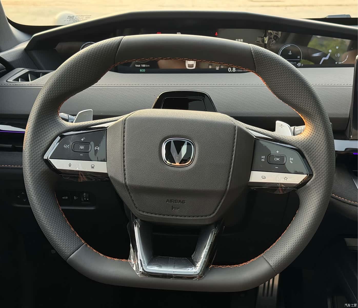 Changan UNI-V, 2026 6