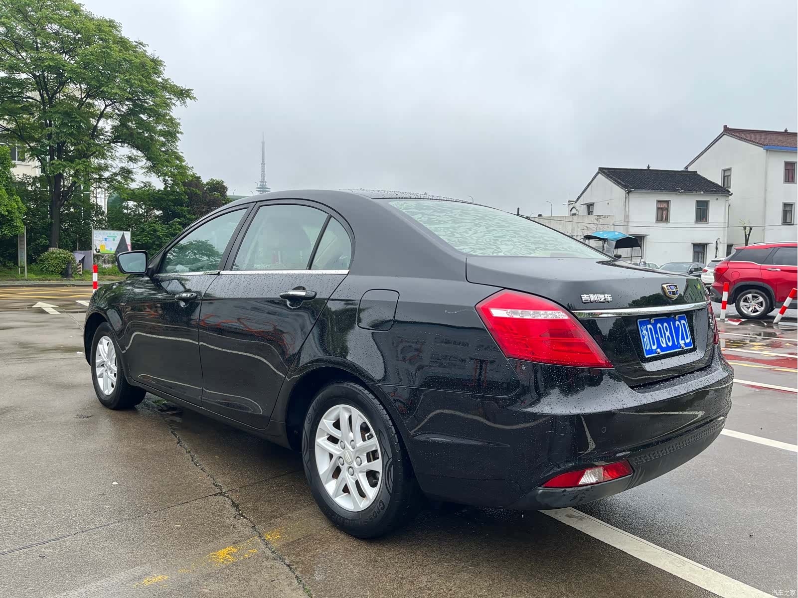 Geely Emgrand, 2017 4