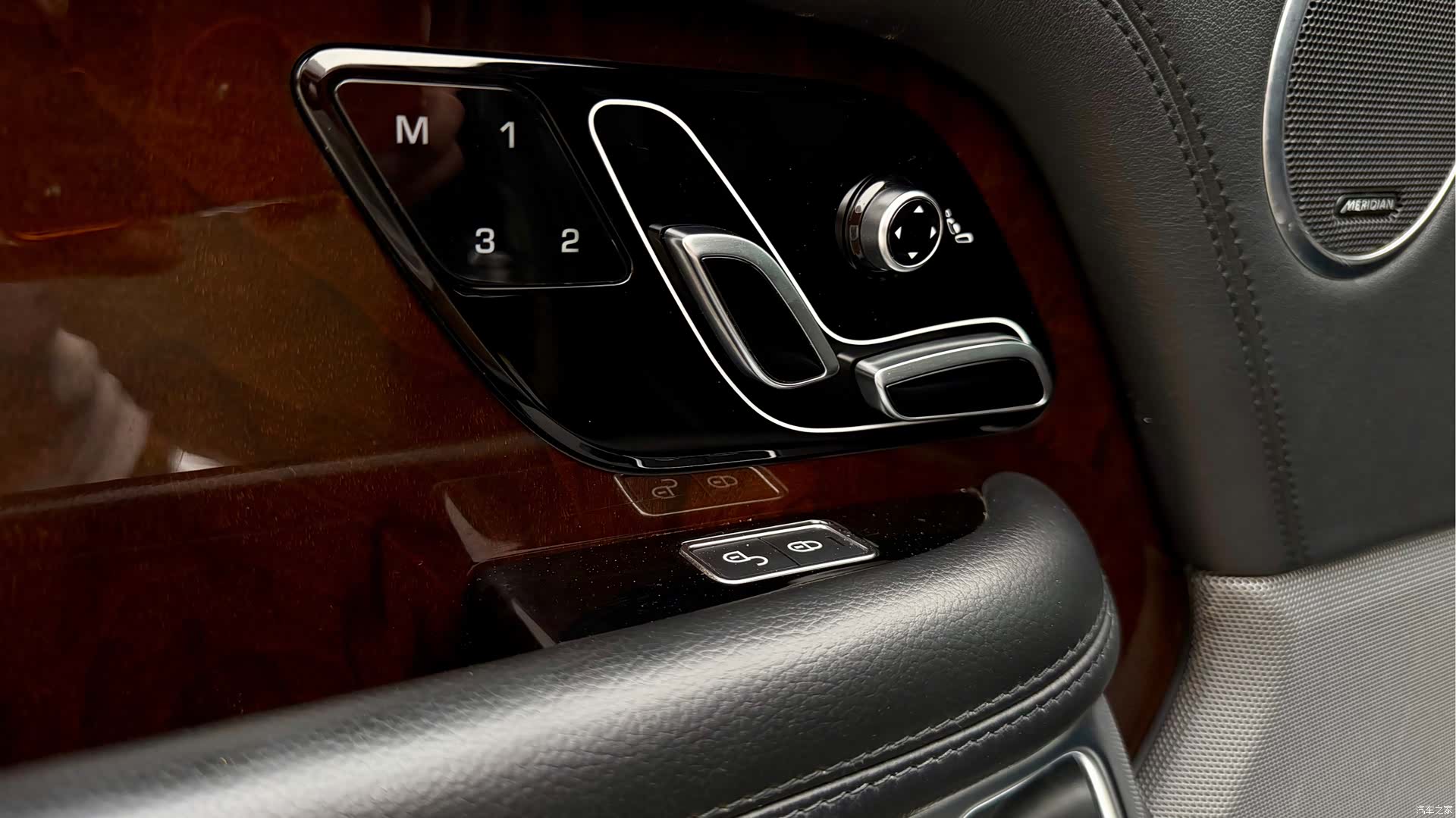 Land Rover Range Rover, 2020 12