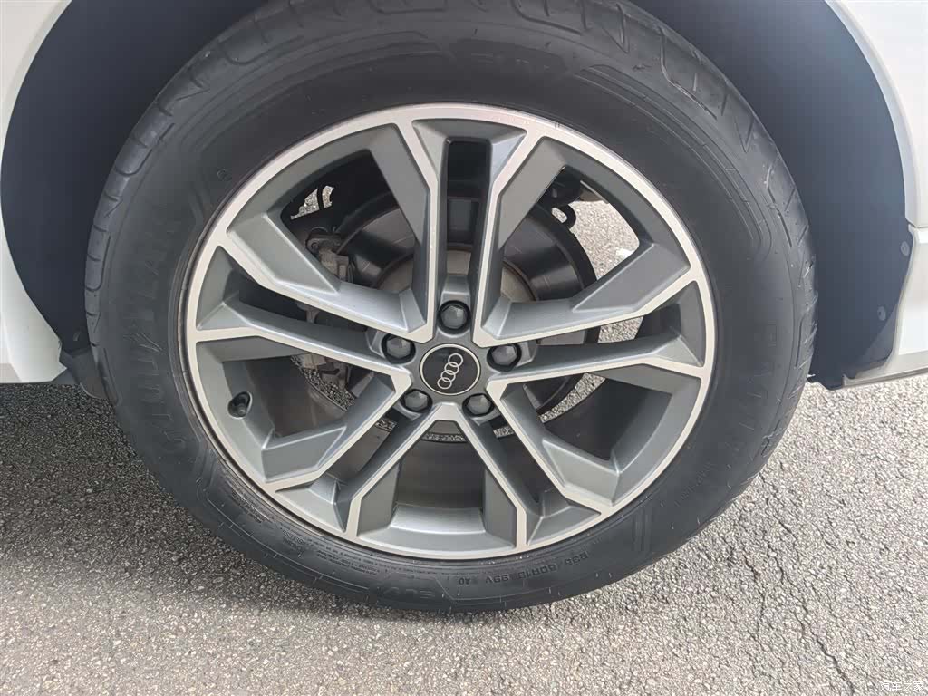 Audi Q3, 2022 14