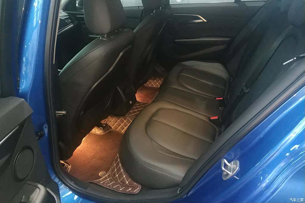 BMW 1 Series, 2017 11