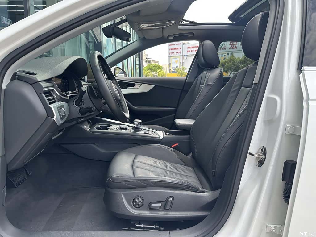 Audi A4L, 2019 14