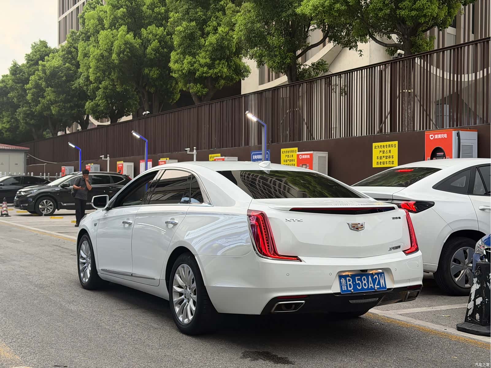 Cadillac XTS, 2019 9