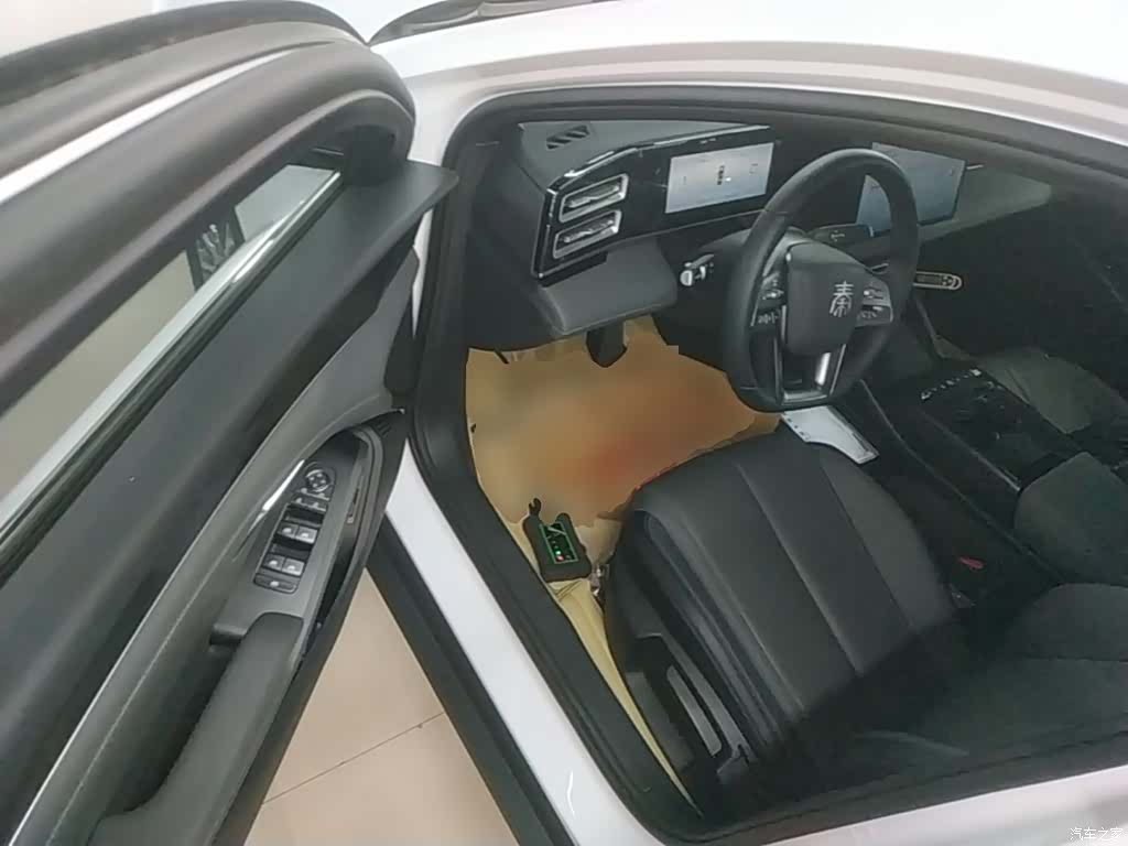 BYD Qin, 2026 16