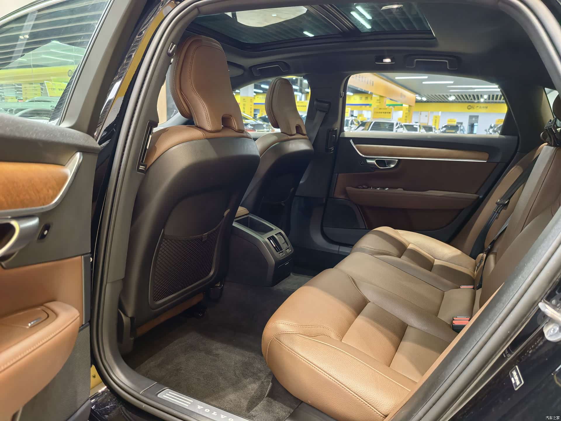 Volvo S90, 2024 10