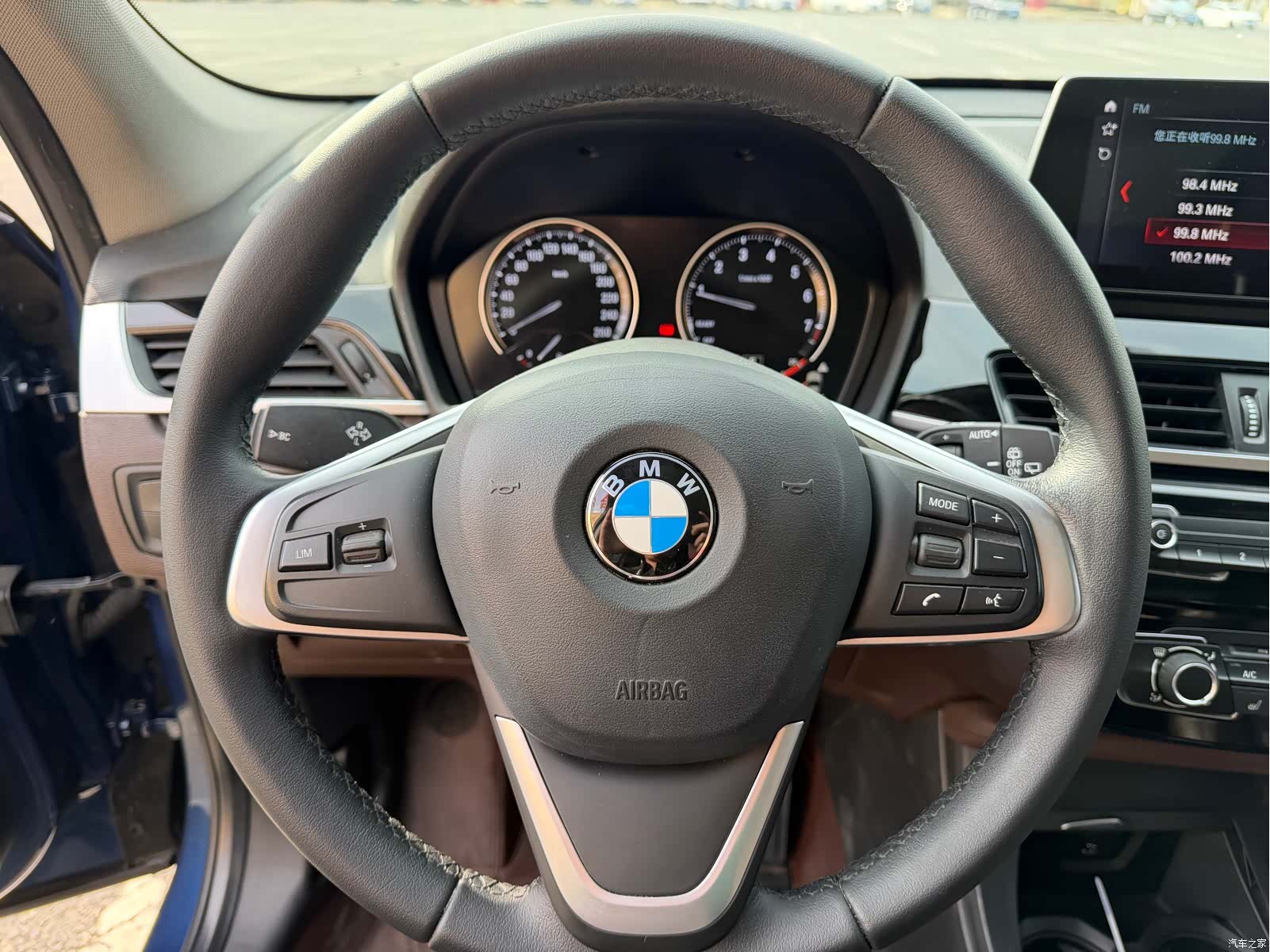 BMW X1, 2021 11