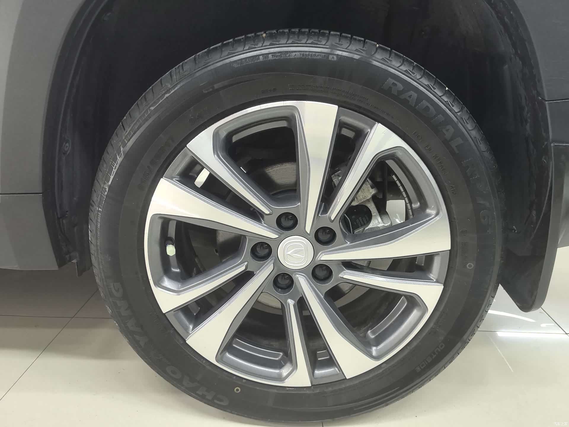 Changan CS35, 2024 13