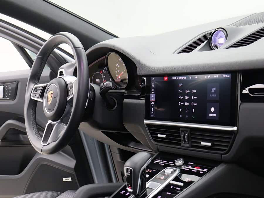 Porsche Cayenne 2020, фото 14