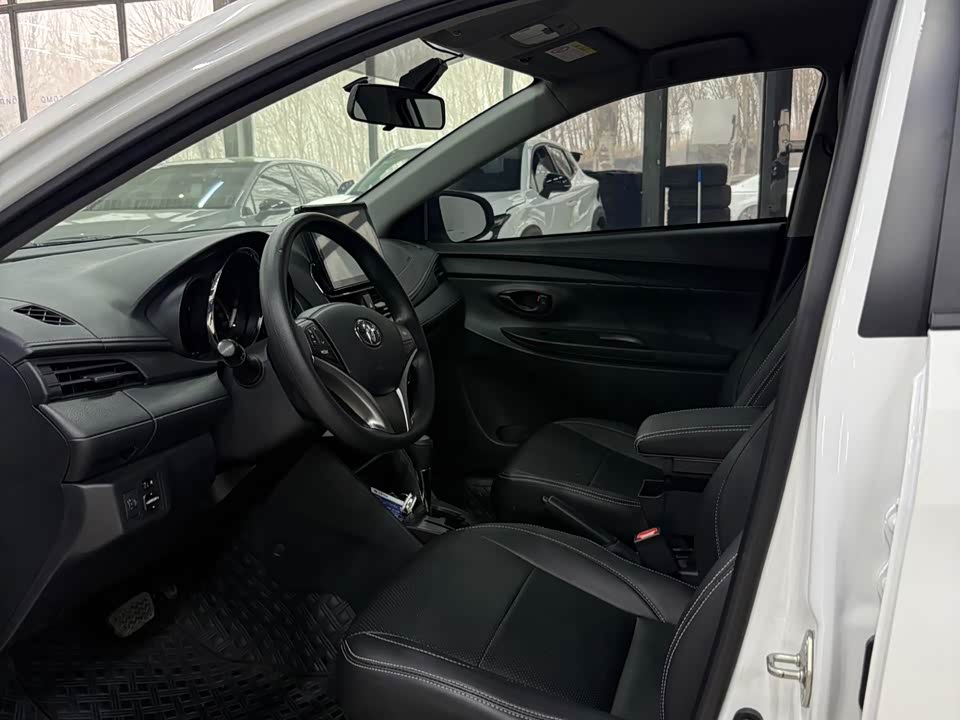 Toyota YARiS L Zhixuan