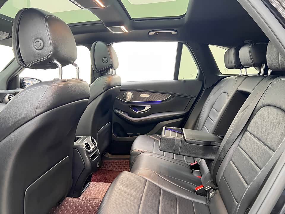 Mercedes-Benz GLC Mercedes-Benz GLC