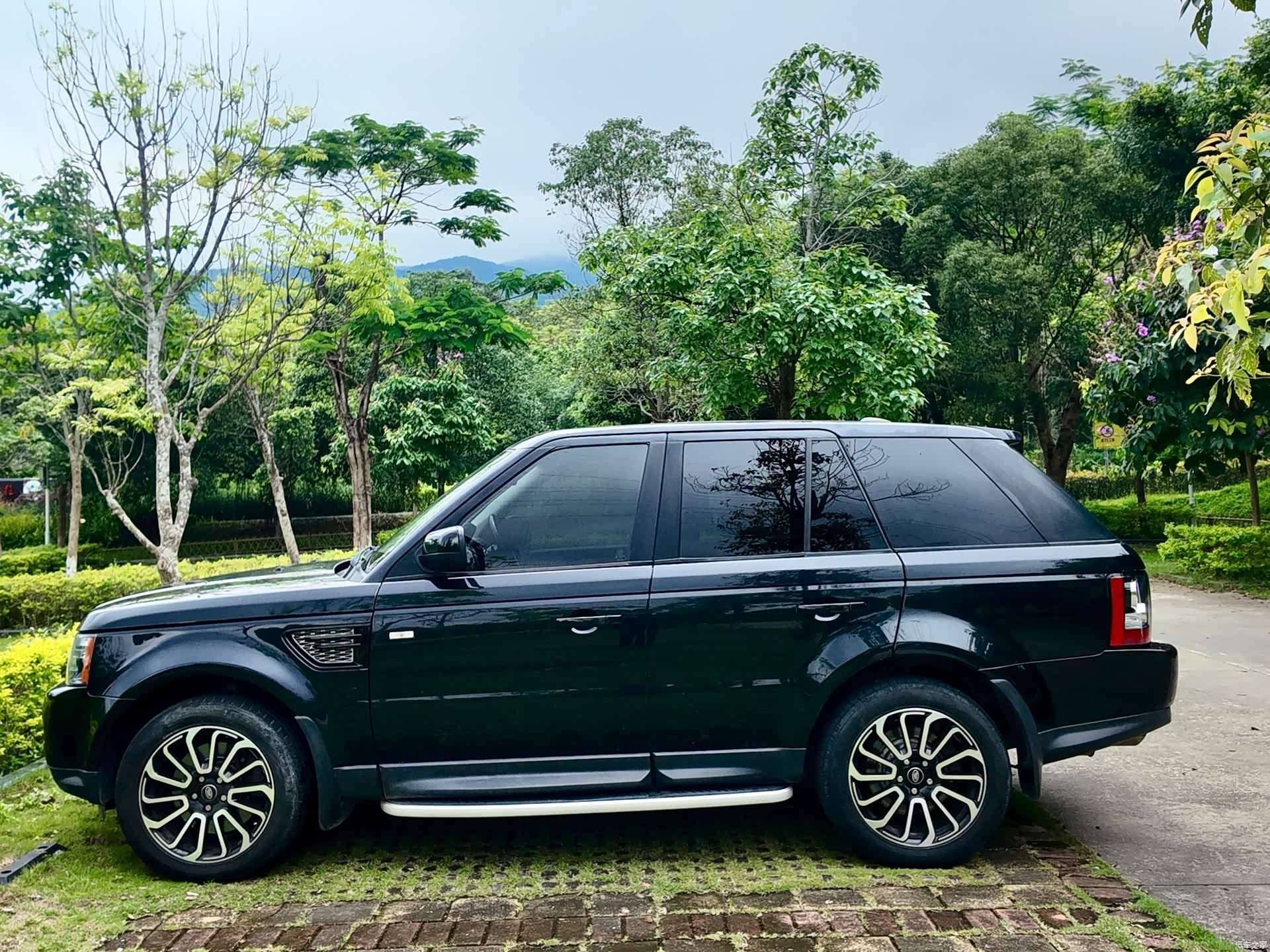 Land Rover Range Rover, 2011 30