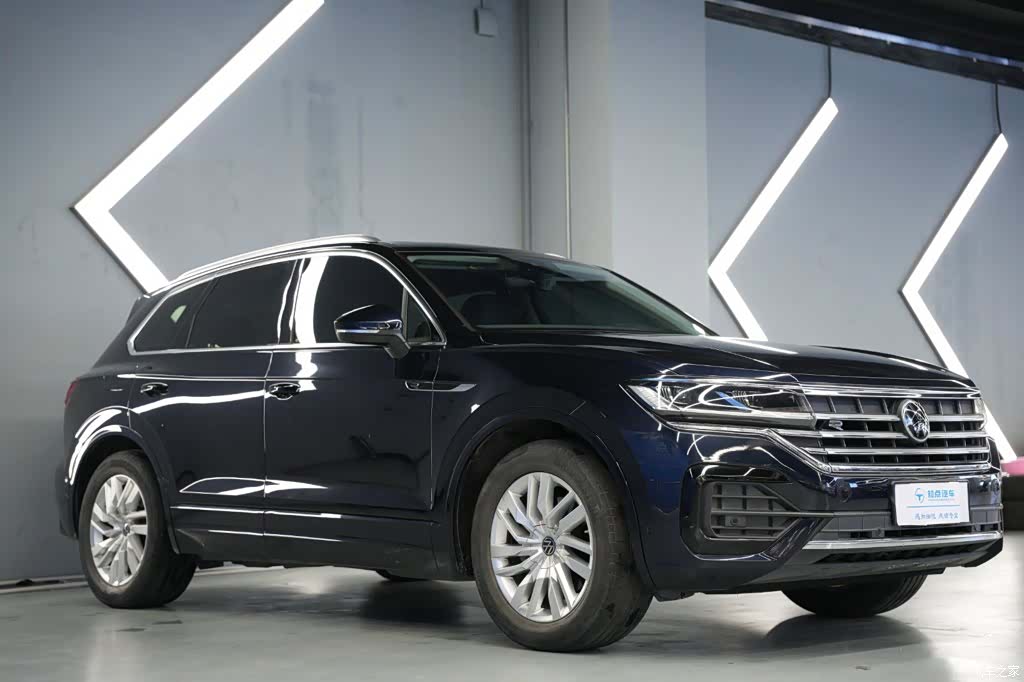 Volkswagen Touareg, 2022 2