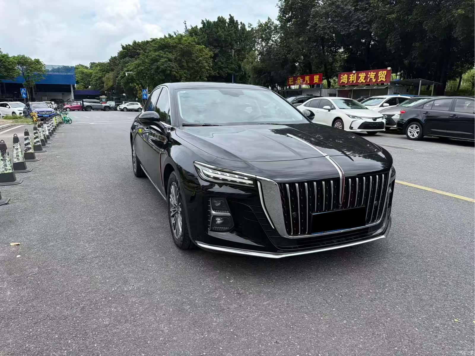 Hongqi H5, 2024 3