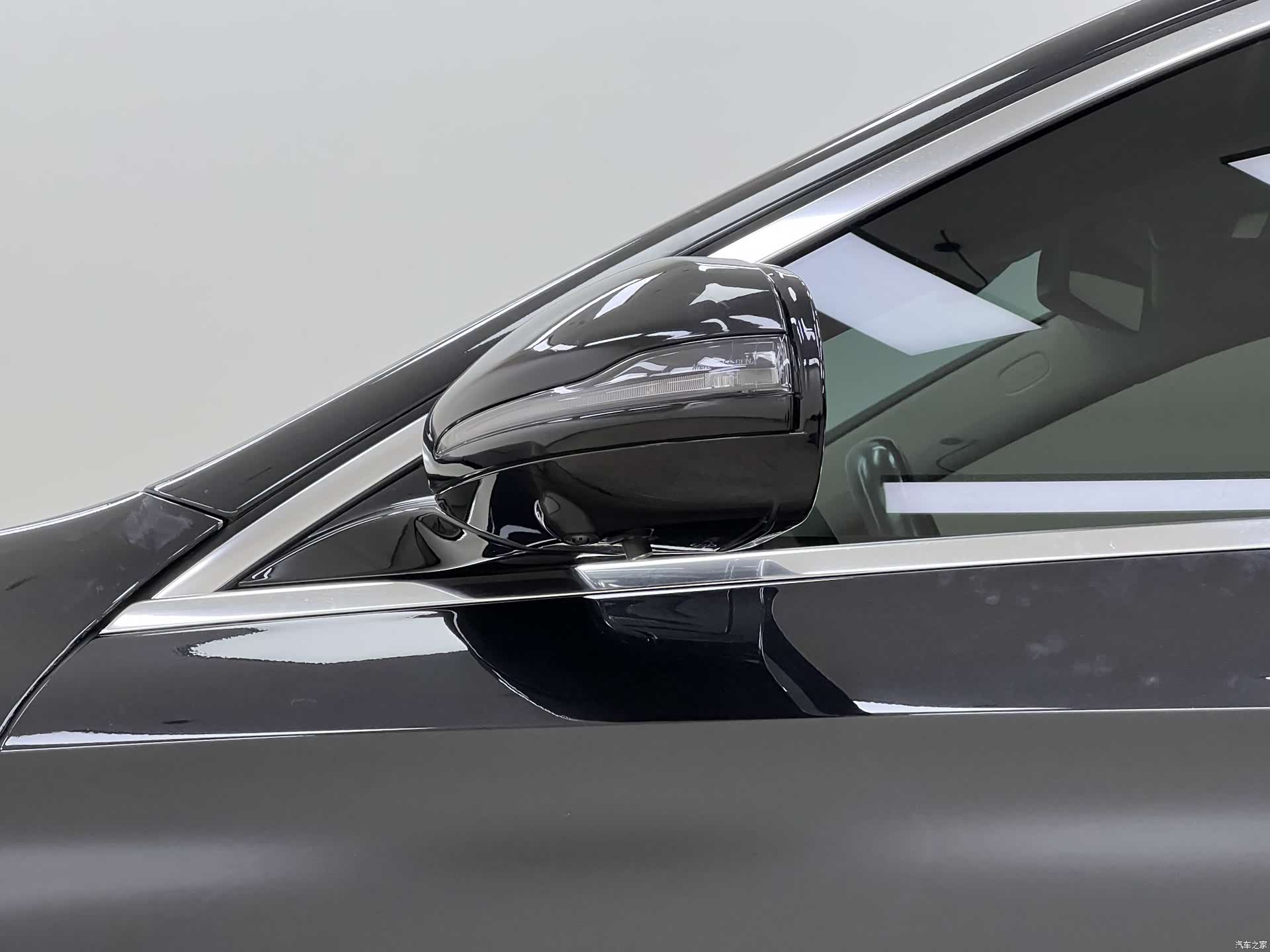 Mercedes-Benz E-Class, 2020 39