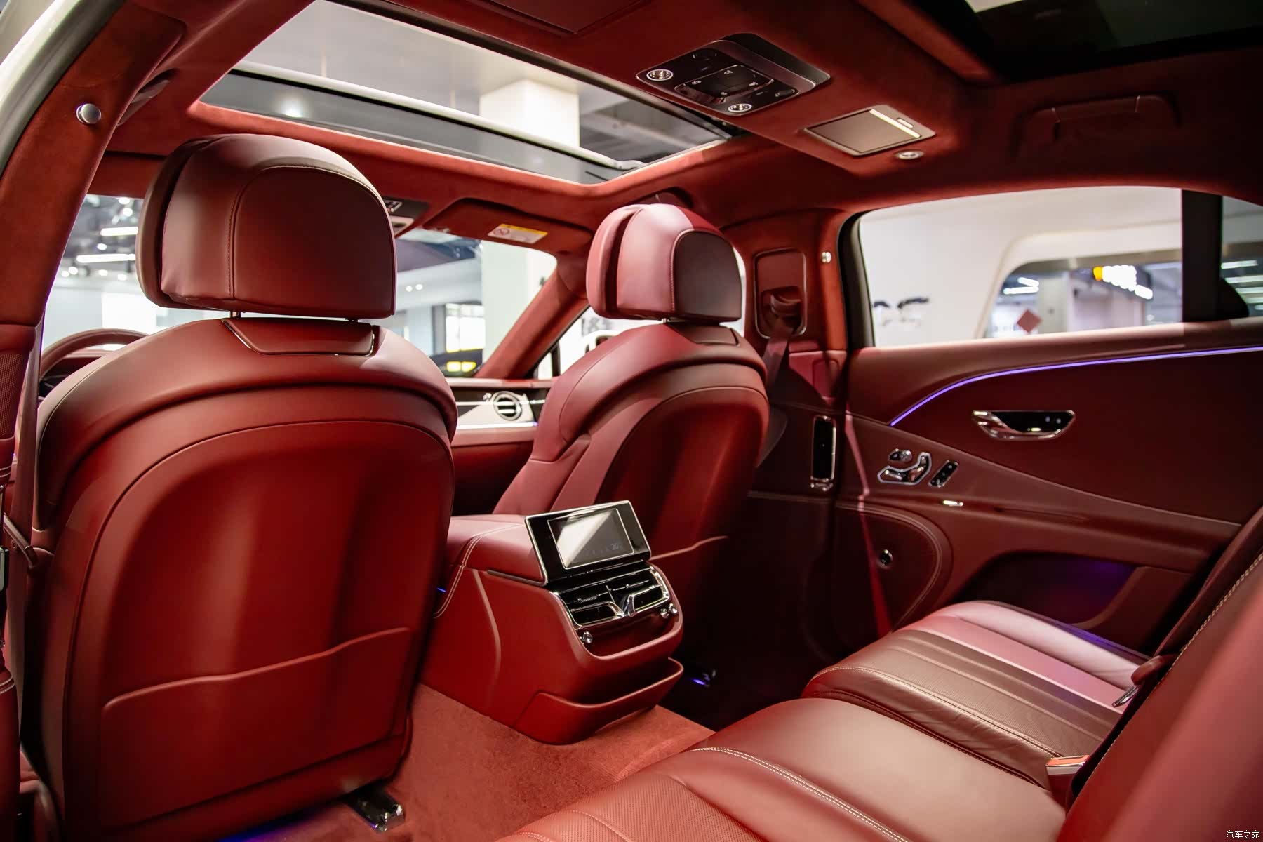 Bentley Flying Spur, 2021 9