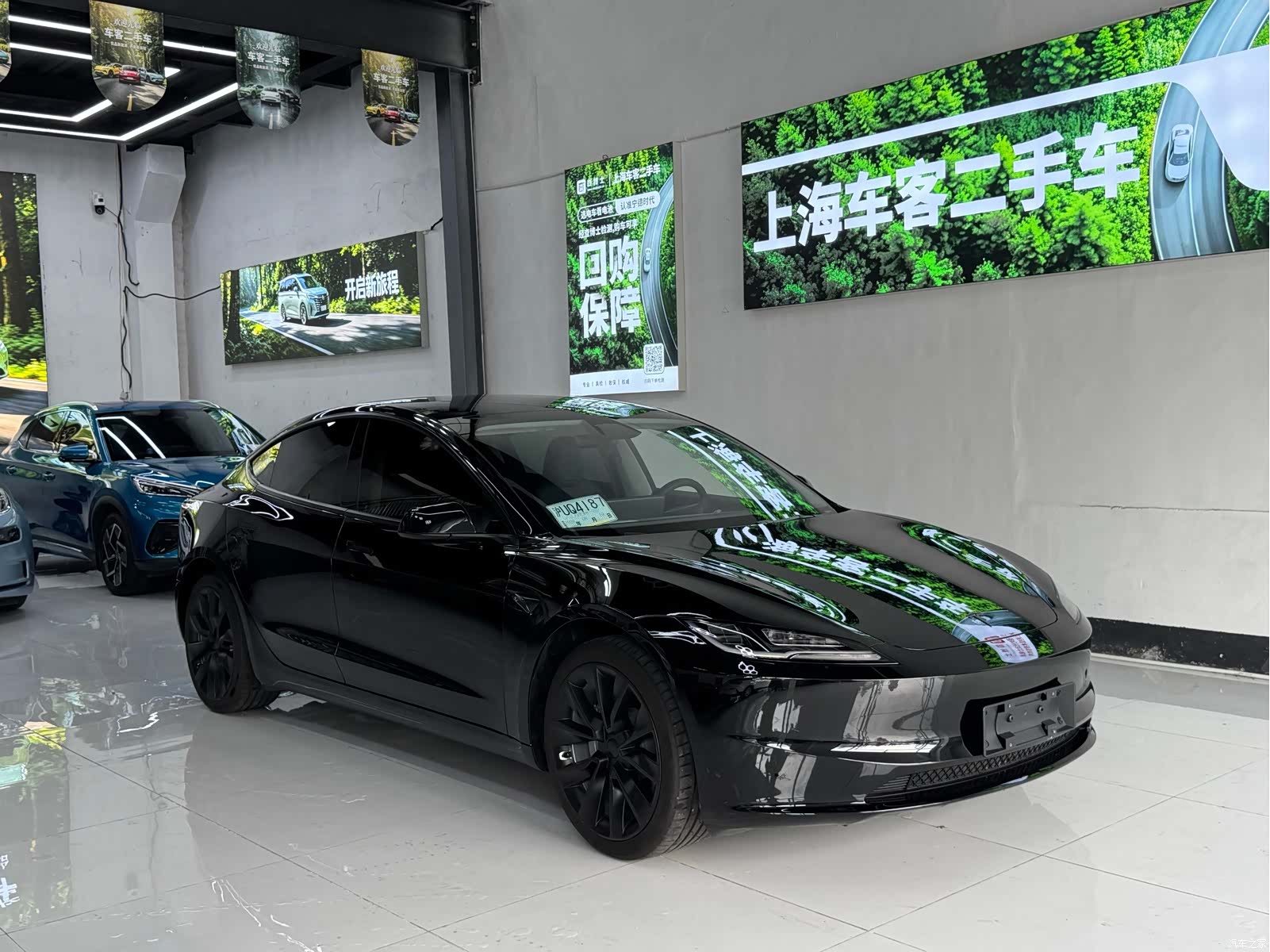 Tesla Model 3, 2025 3