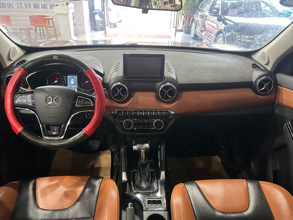 BAIC Shenbao X35