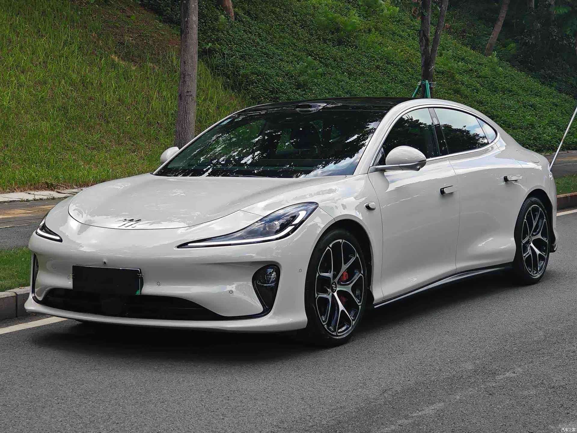 IM Motors L6, 2025 1