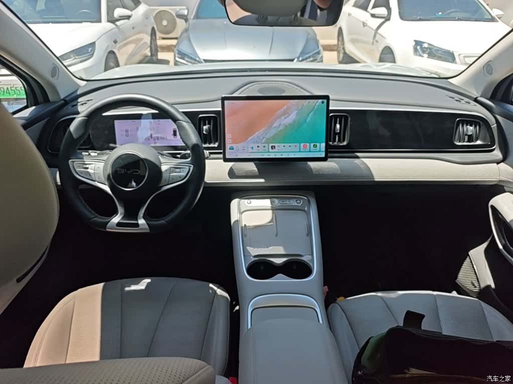 BYD HiAce, 2025 10