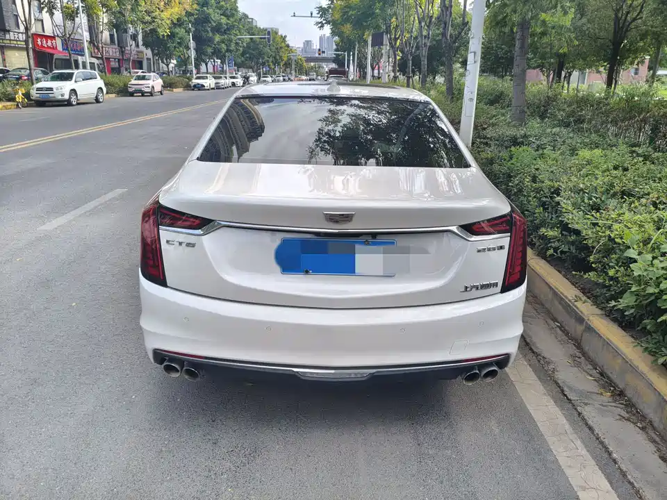 Cadillac CT6