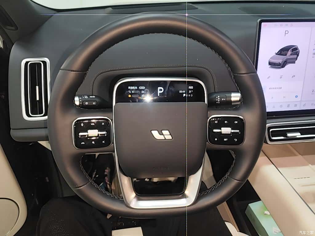 Li Auto L8, 2025 11