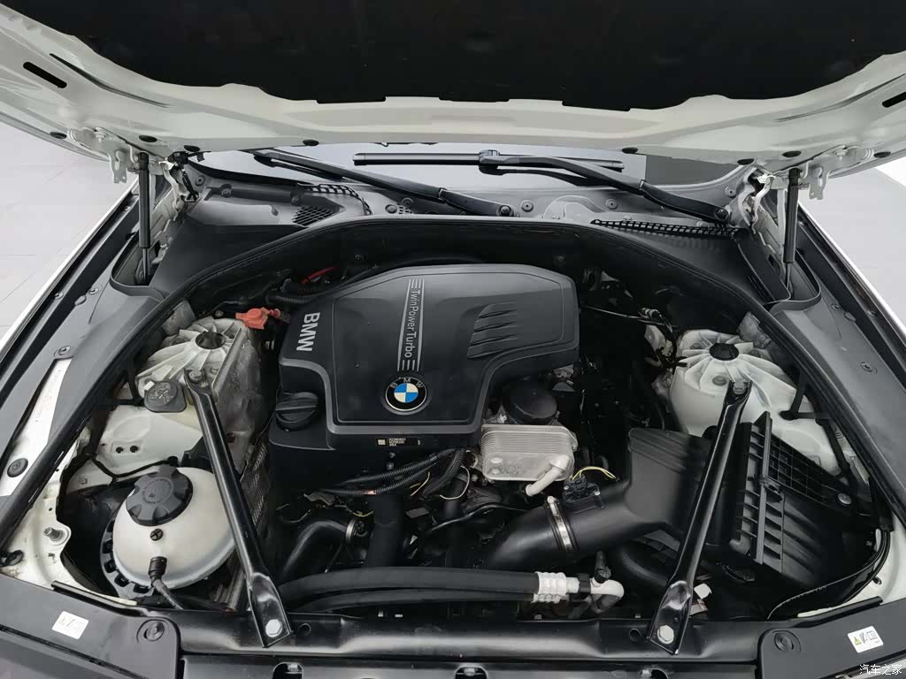 BMW 5 Series, 2015 6