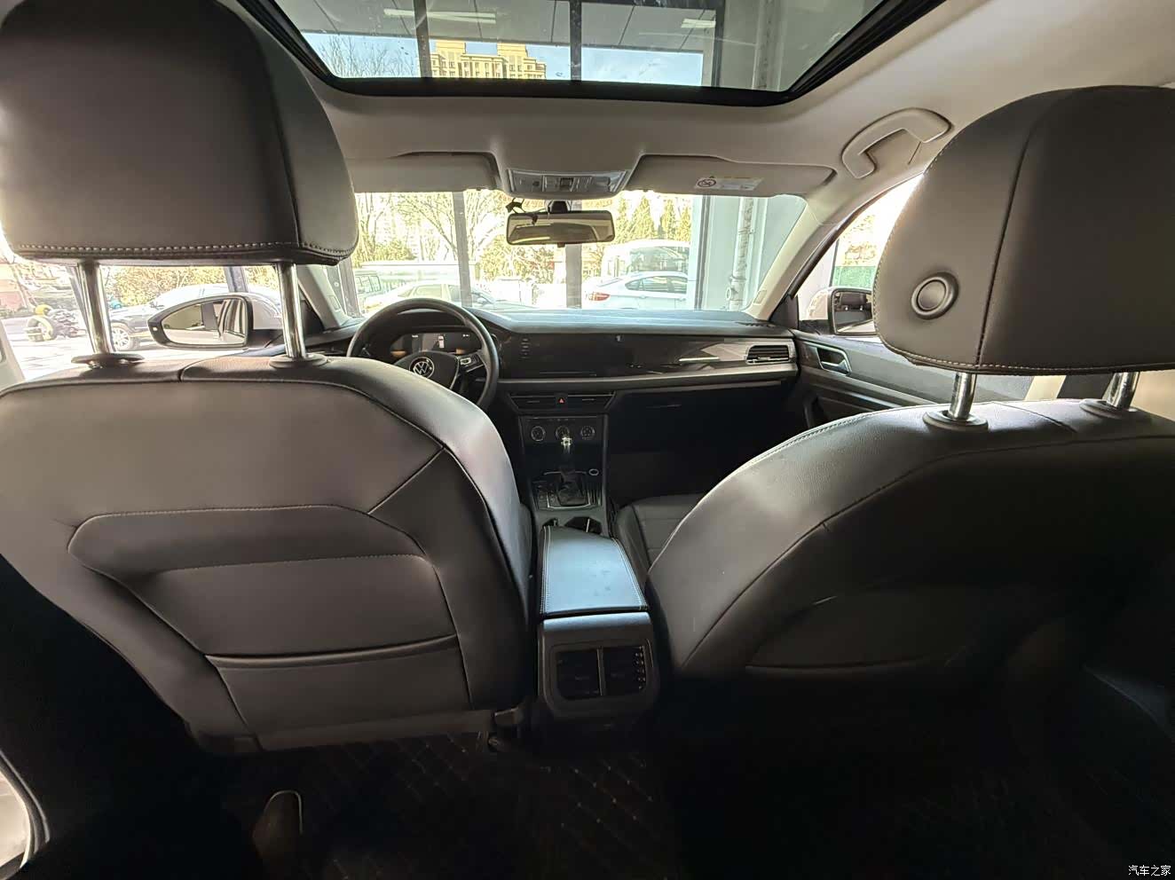 Volkswagen Lavida, 2022 все фото