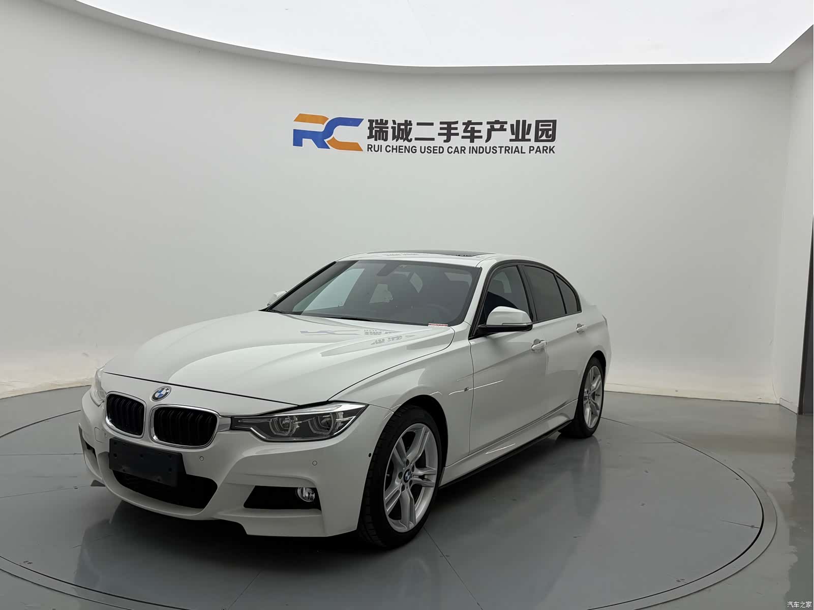 BMW 3 Series, 2019 1