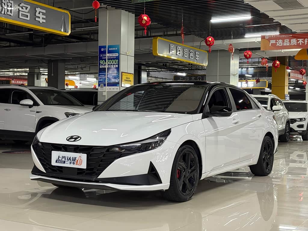 Hyundai Elantra