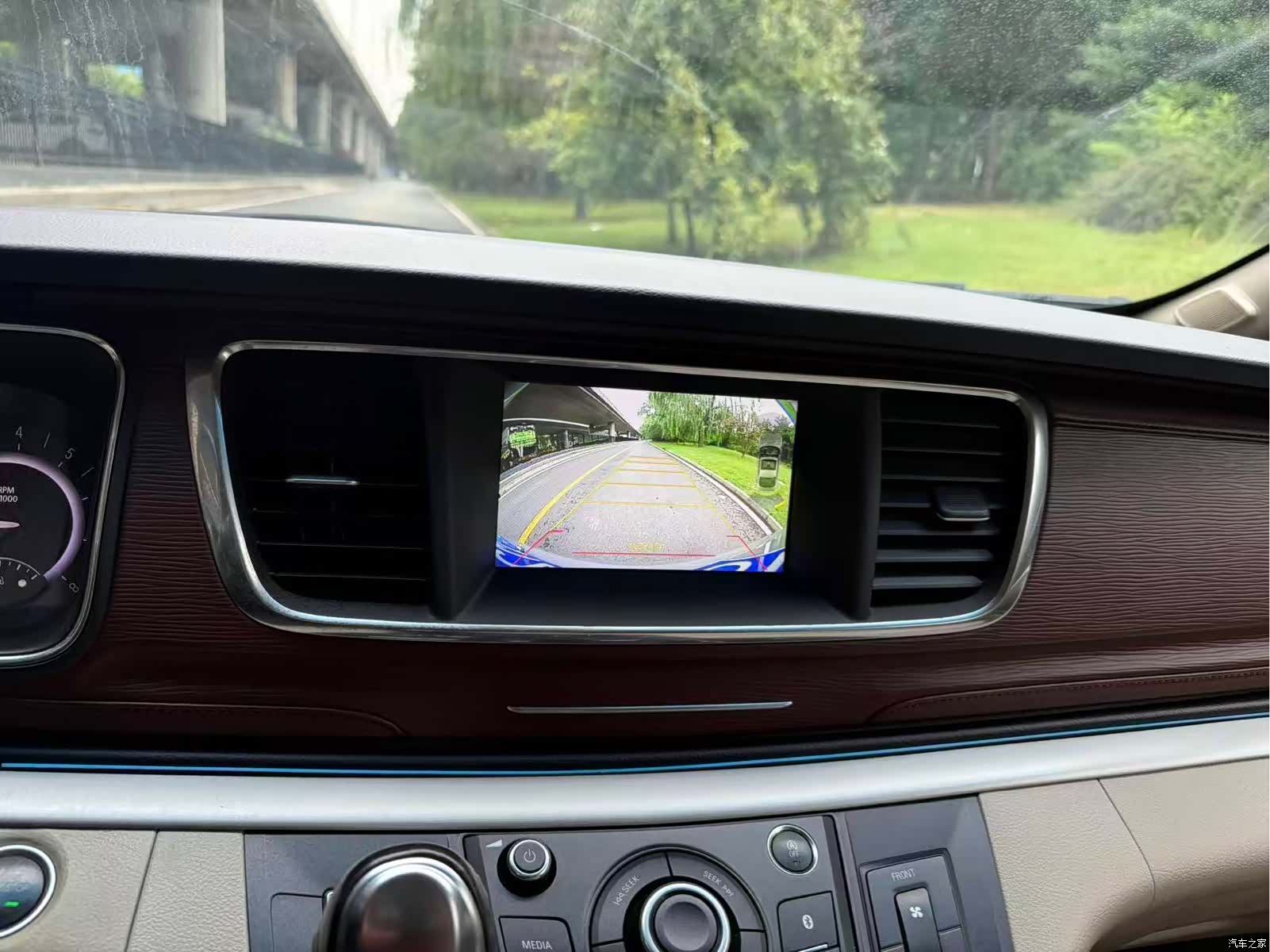 Buick GL8, 2019 14