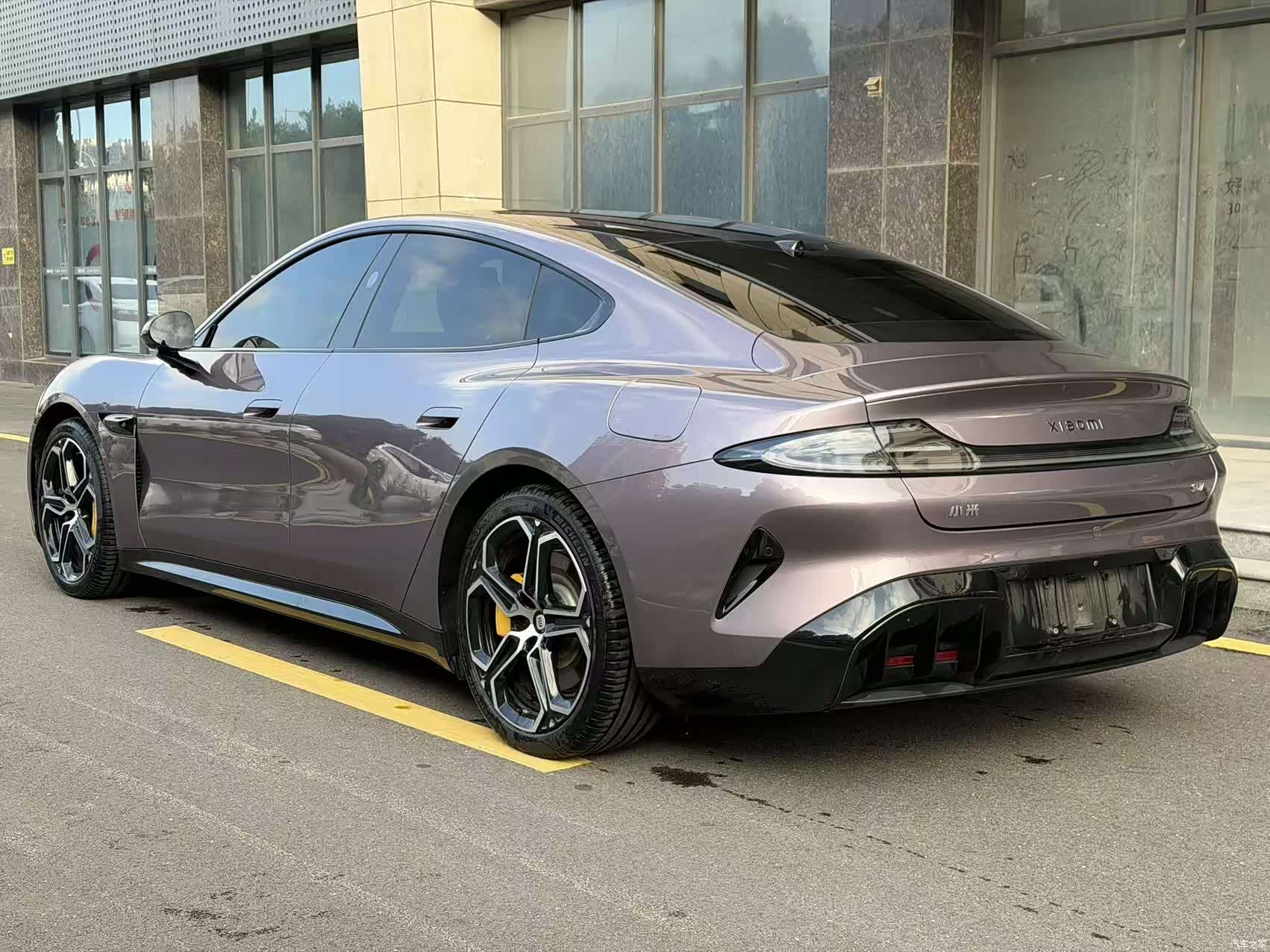 Xiaomi SU7, 2025 6