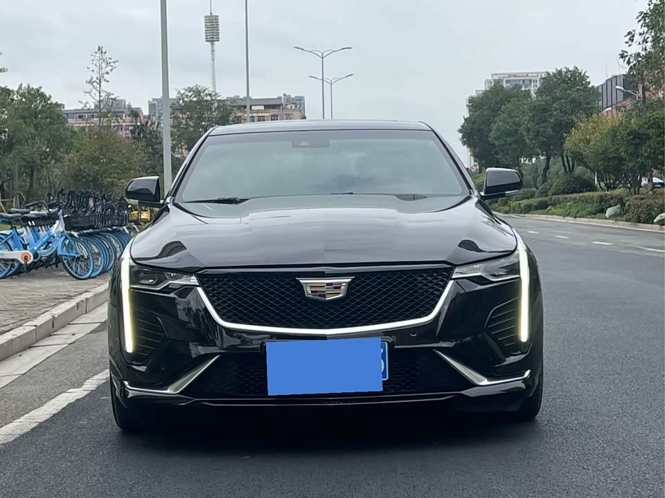Cadillac CT4