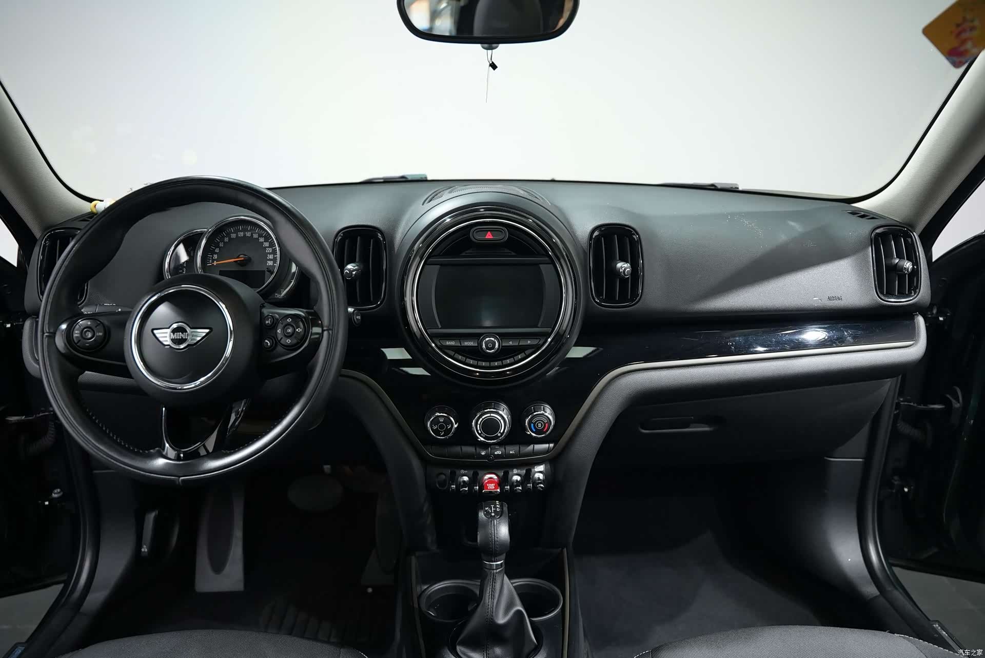 Mini Countryman, 2018 13
